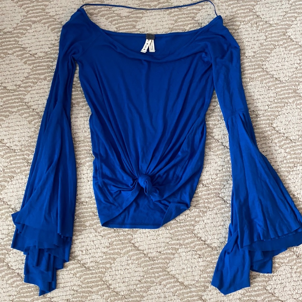 Free people bell sleeve top. Only worn once